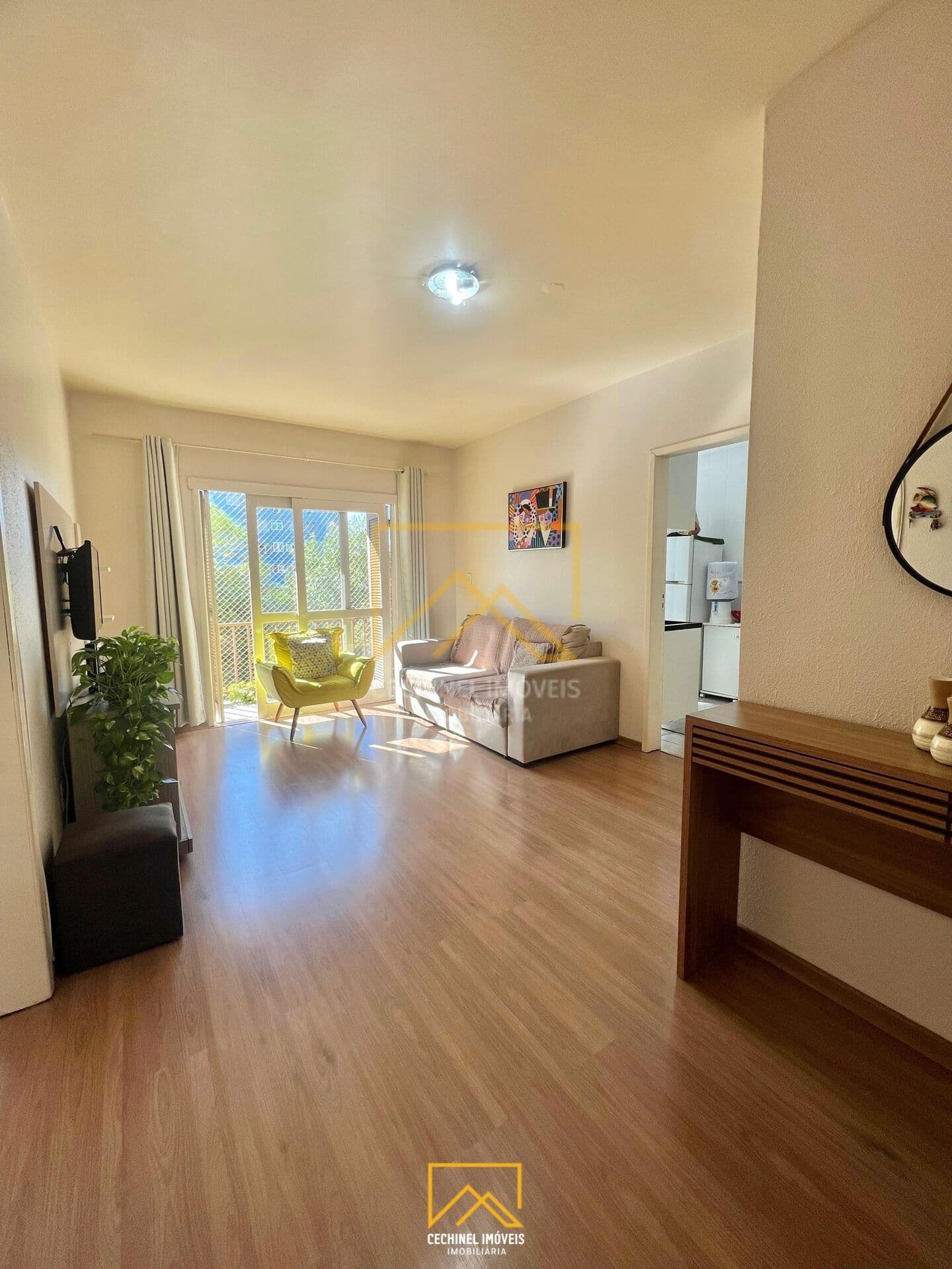 Apartamento em Cachoeirinha - Vila Cachoeirinha