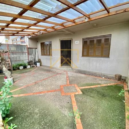 Sobrado em Cachoeirinha - Vila Parque Brasília