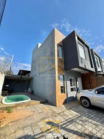 Sobrado em Gravataí - Santa Cruz