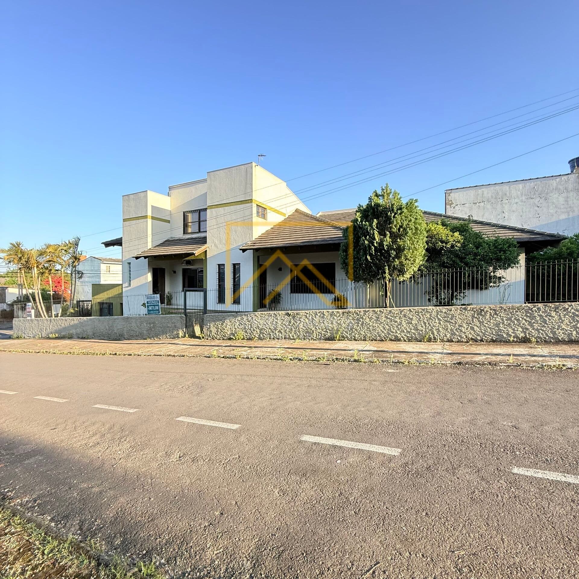 Casa em Cachoeirinha - Vila Imbui