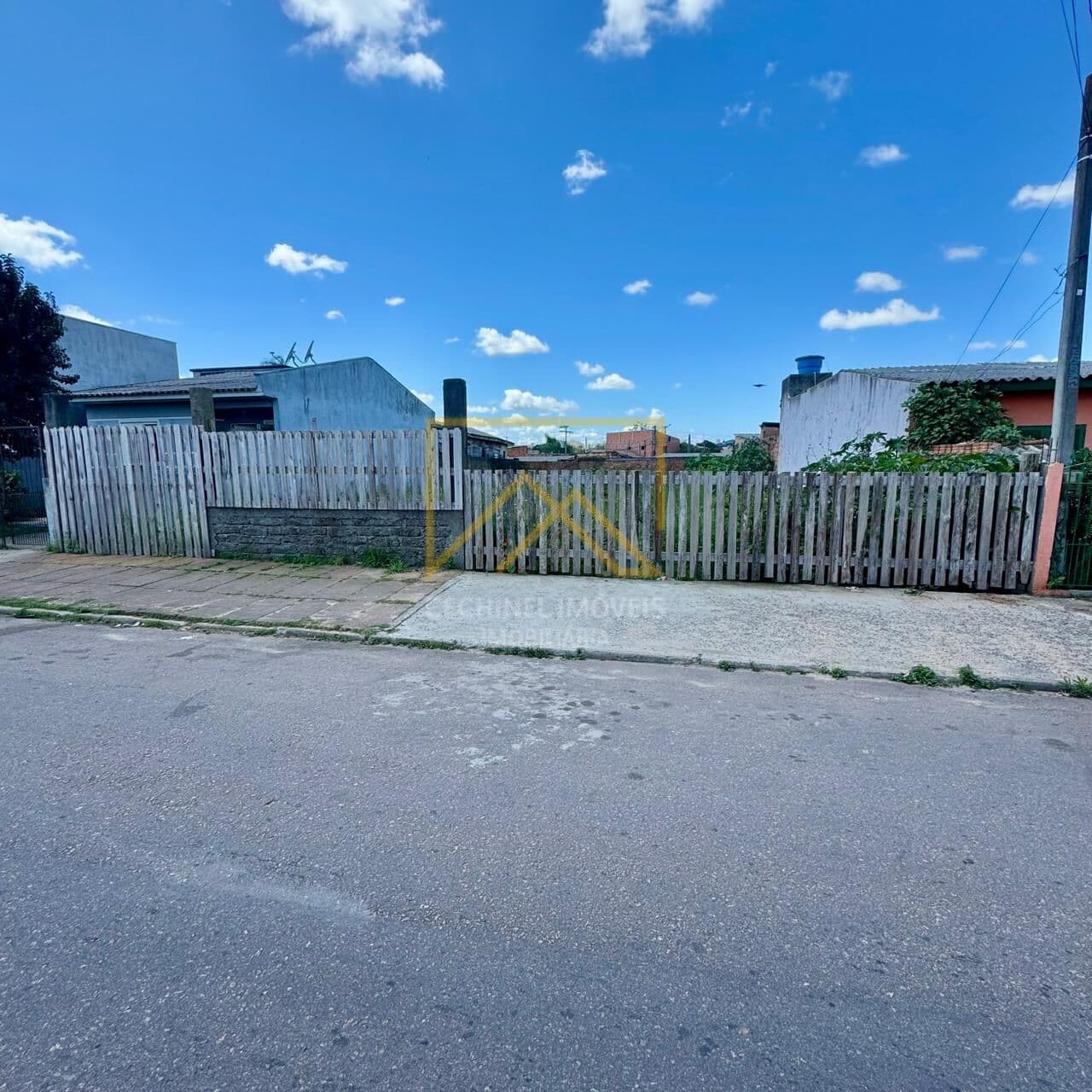 Lote/Terreno em Cachoeirinha - Parque Granja Esperança