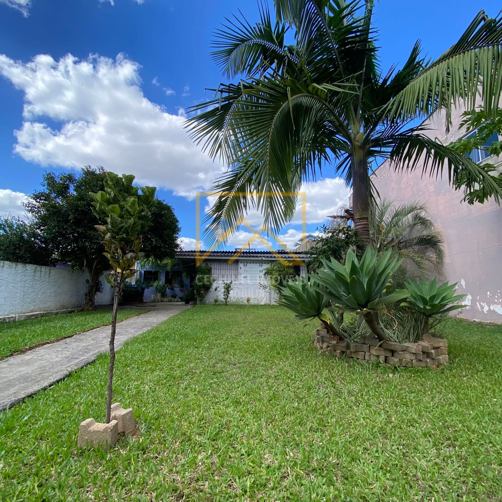 Casa em Cachoeirinha - Vila Imbui
