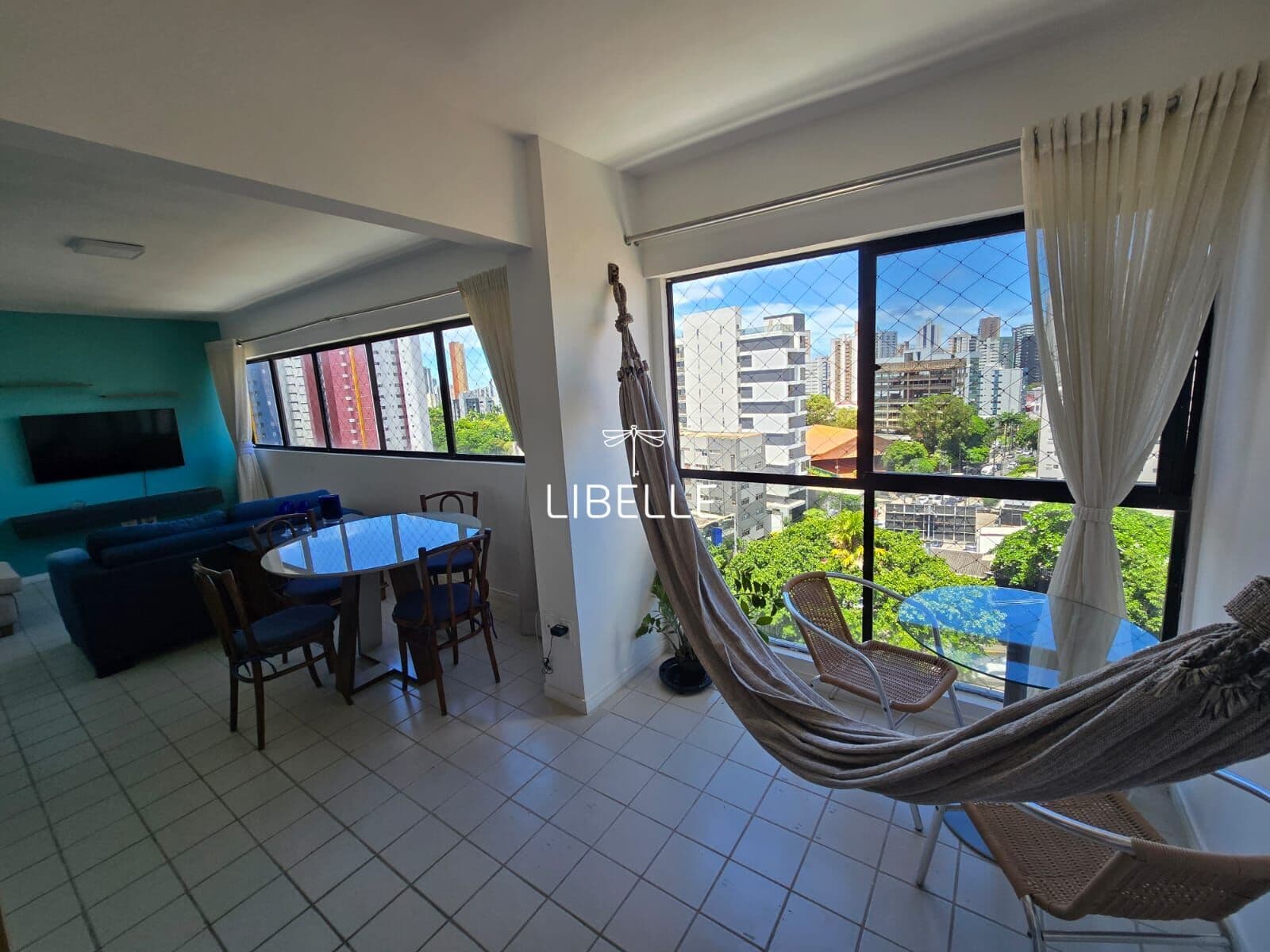 Apartamento à venda mobiliado 86,96 m²- 3 dormitórios- 1 suítes- Condomínio Lac Leman- Aflitos- PE
