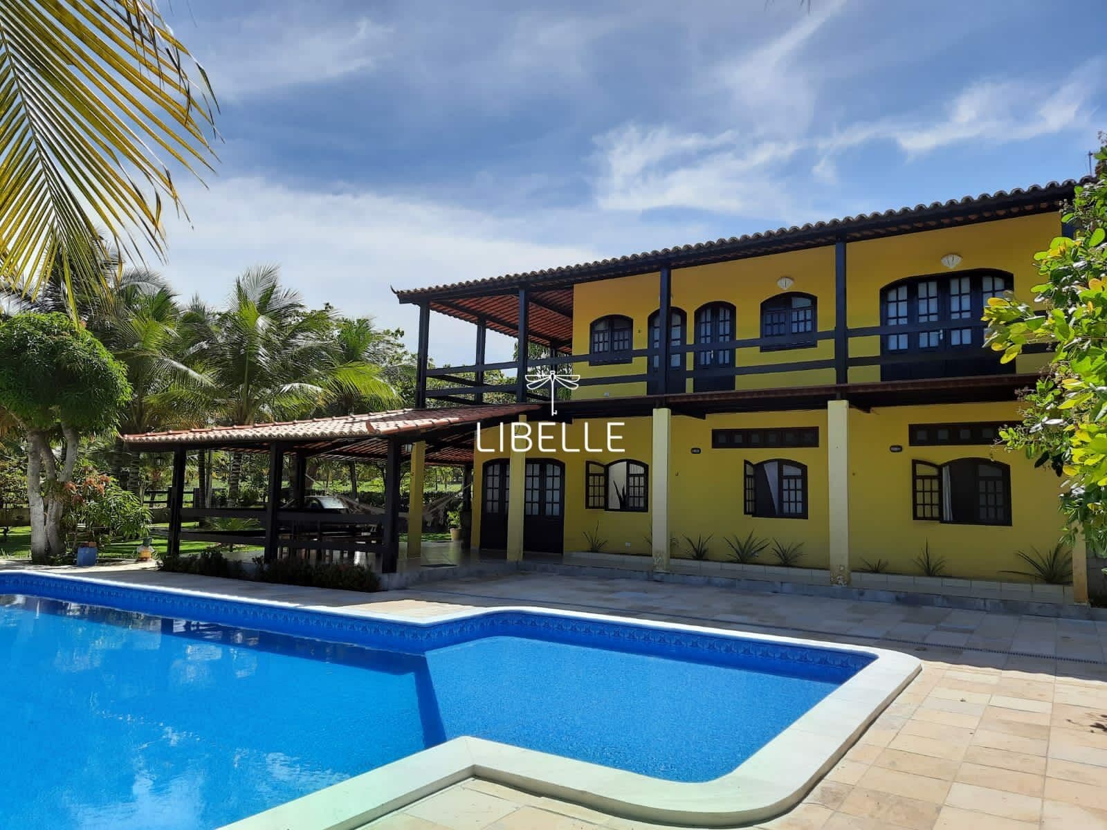 Casa Duplex à venda na Reserva do Paiva - 5 quartos - Piscina Privativa