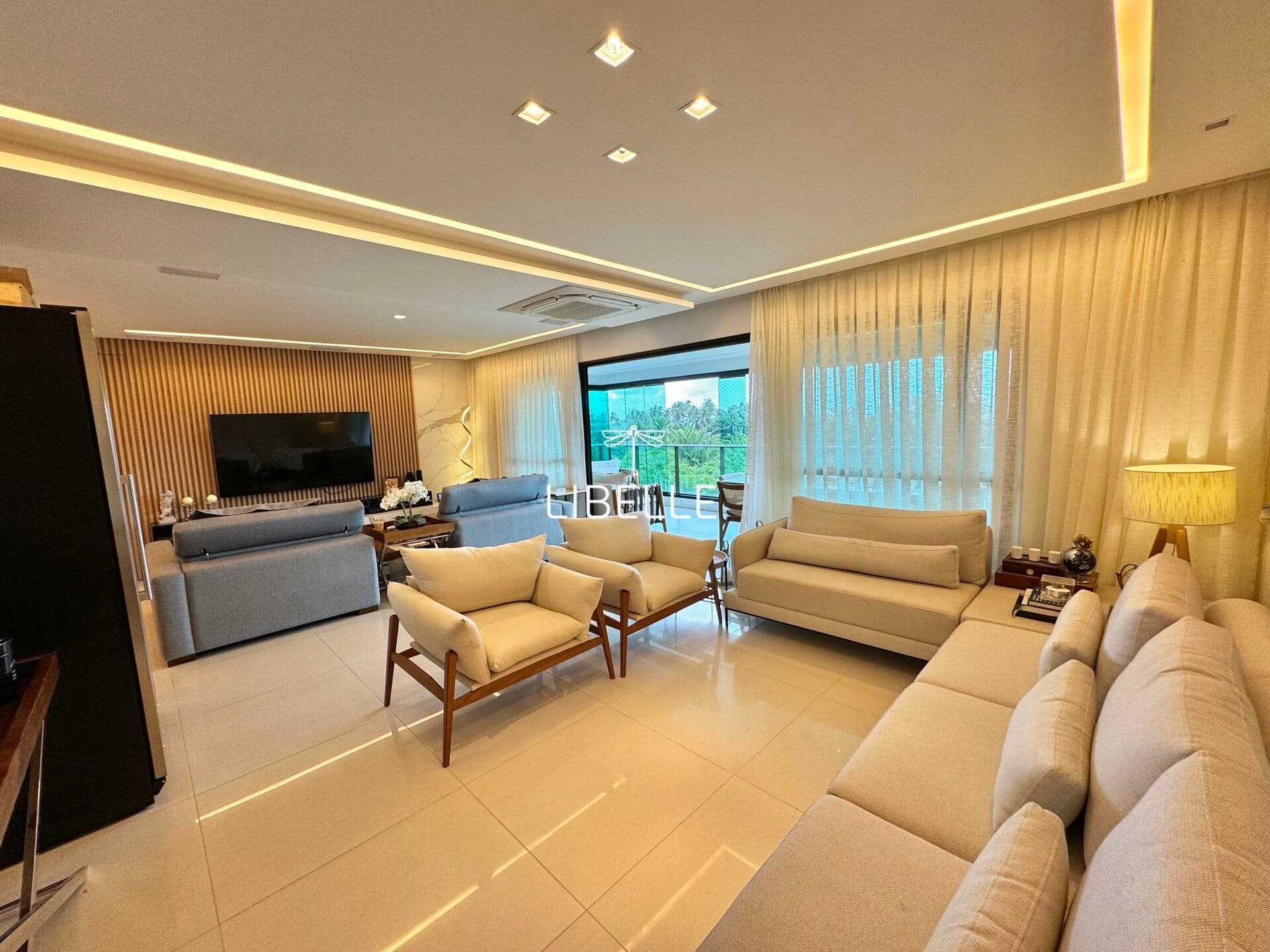 Apartamento à Venda Mobiliado - 212 m2 - 4 suítes - Jardim do Mar - Reserva do Paiva PE