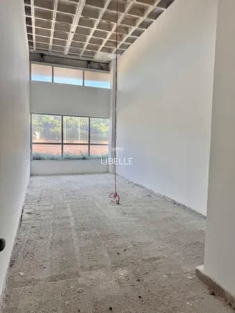 Sala Térrea Comercial á Venda - 40,52 m² - Novo Mundo Empresarial - Paiva.