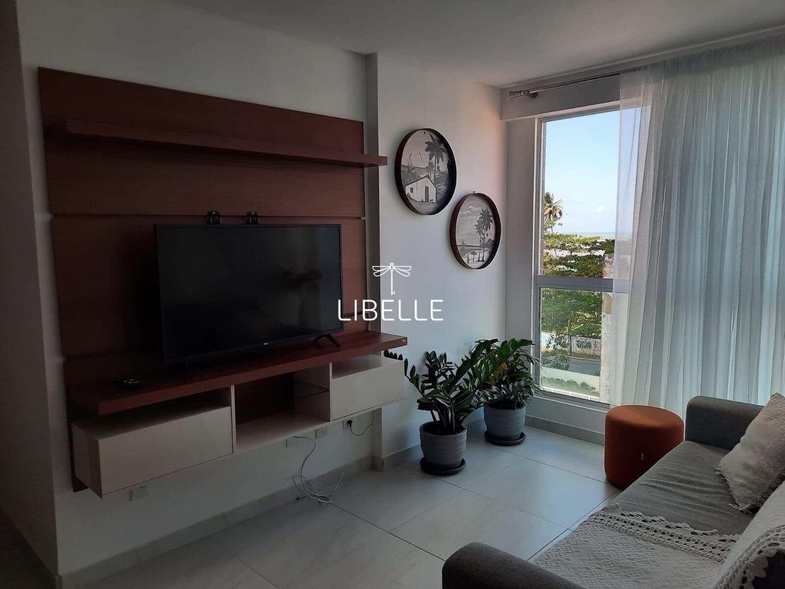 Apartamento semimobiliado à venda - 58m² -2 quartos- Candeias- Edf. Vania Vidal.