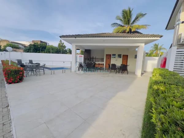Casa Duplex 3/4 cvom suíte em Condomínio Fechado -