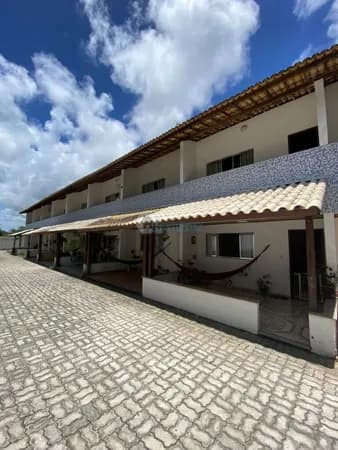 Oportunidade!!!! Casa de 3/4 sendo duas suítes em condomínio Village