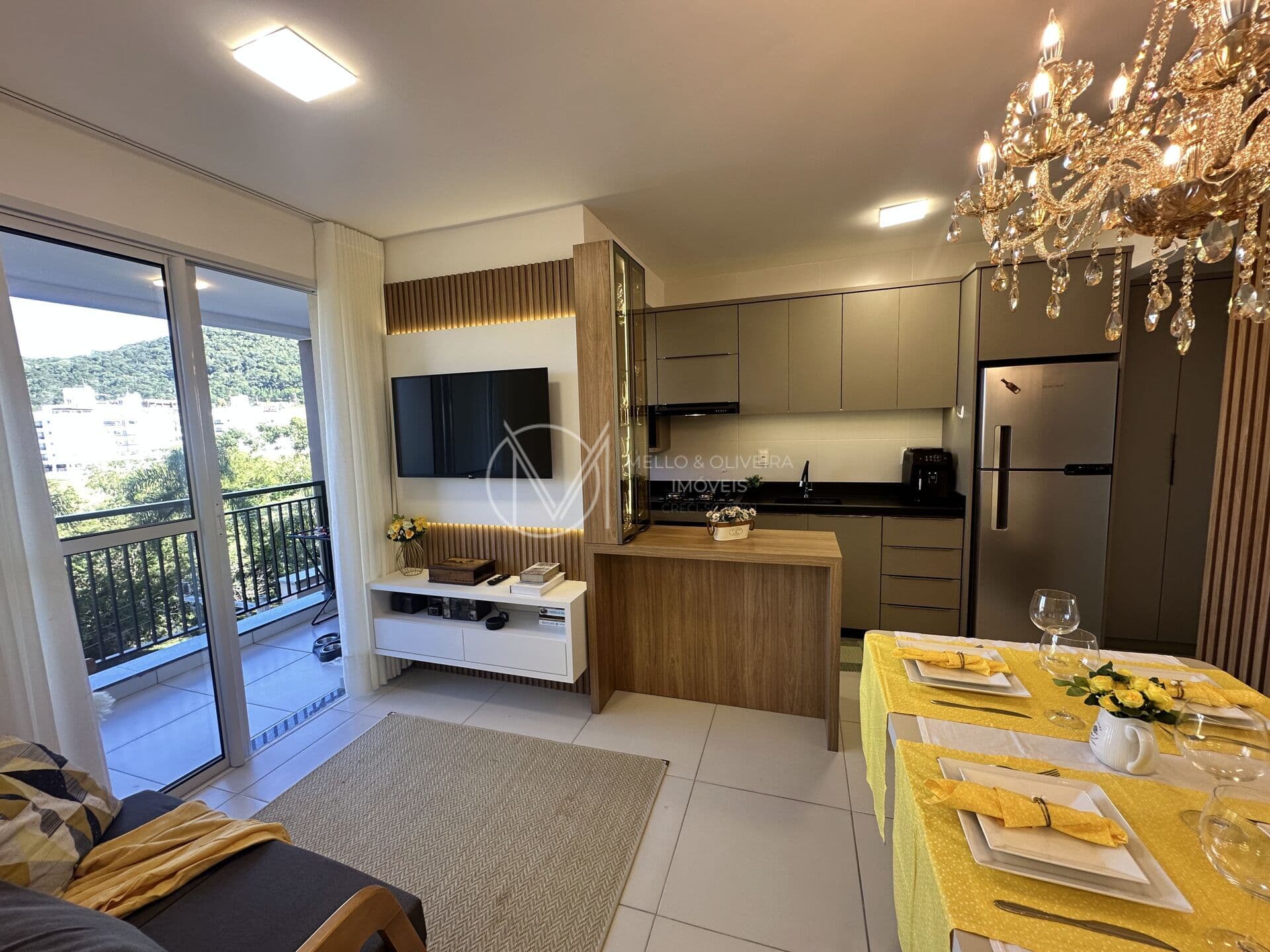 Apartamento Mobiliado e Decorado | 2 Dormitórios (1 Suíte) | Condomínio Life Style