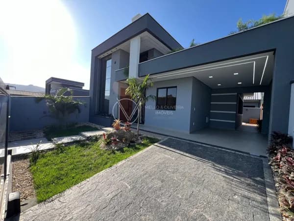 Casa Térrea | Piscina | Área Gourmet com Churrasqueira e Lavabo | 3 Dorms (1 Suíte) | Lot. Vale Verde