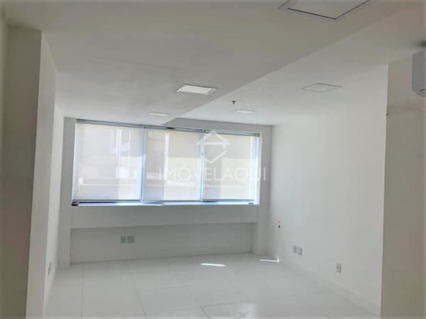 LOCAÇÃO SALA PRONTA 26M² NO CENTRO METROPOLITANO DA BARRA!