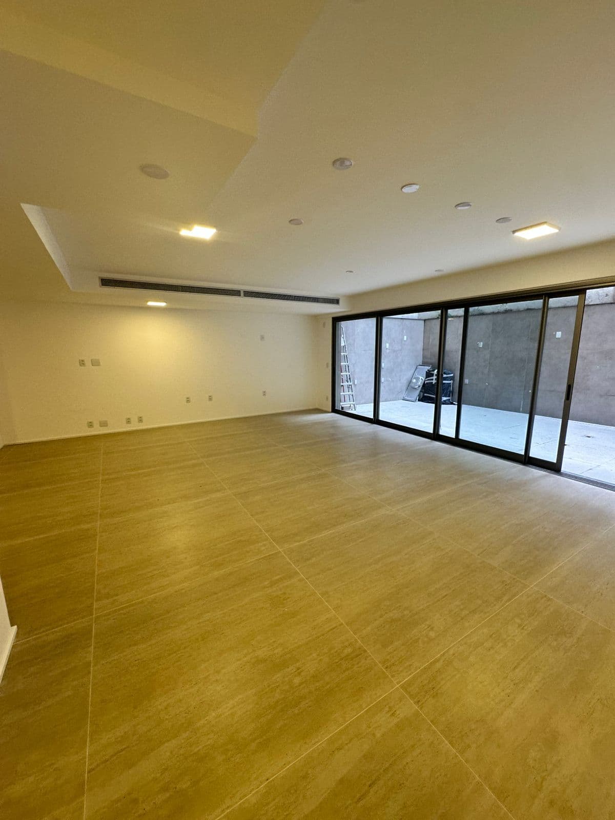 Apartamento Garden com piscina e projeto exclusivos