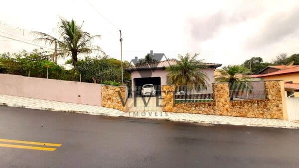 Casa para venda em Conchas