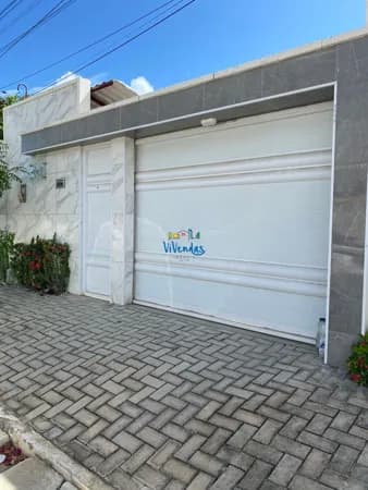 Casa em Aquiraz - Centro