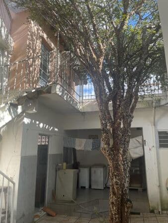 Casa em Sorocaba - Árvore Grande
