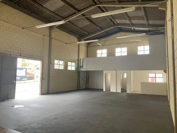 Pavilhão/Galpão Industrial em Jardim Zulmira, Sorocaba/SP