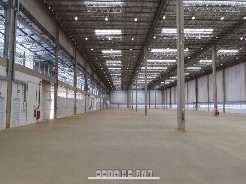 Galpões em Condomínio Industrial com Doca