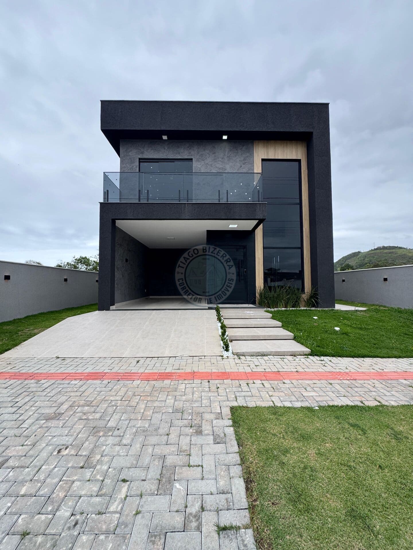 Imóvel de Alto Padrão em Condomínio-Clube – Próximo à Praia de Itaipuaçu!