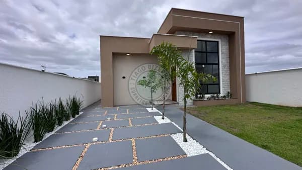 Casa em condomínio