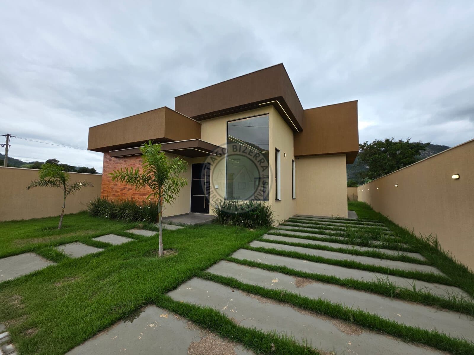 Casa Moderna à Venda no Condomínio EcoPlace – Ubatiba, Maricá/RJ
