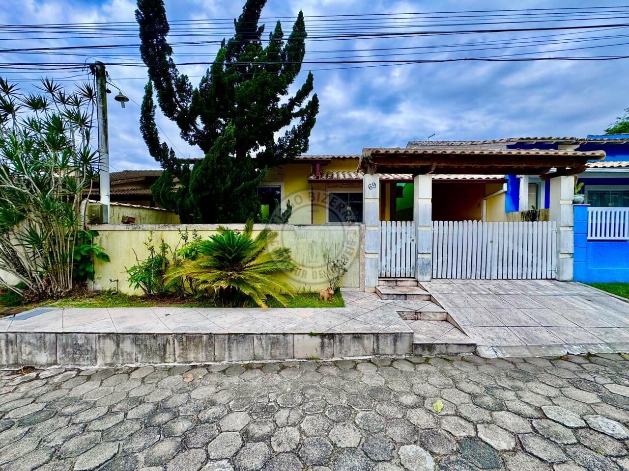 Casa à Venda no Condomínio Village Santa Mônica – Conforto, Lazer e Excelente Localização!