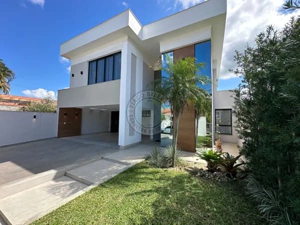 Casa de Altíssimo padrão no condomínio Elisa
