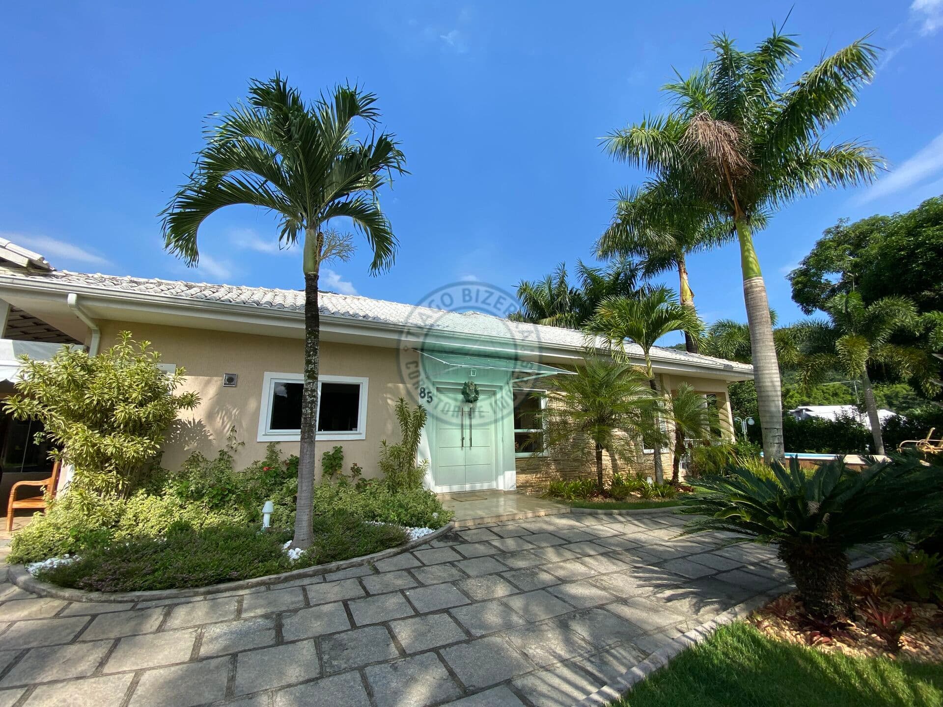 Casa de Alto Padrão à Venda – Conforto, Elegância e Lazer Completo