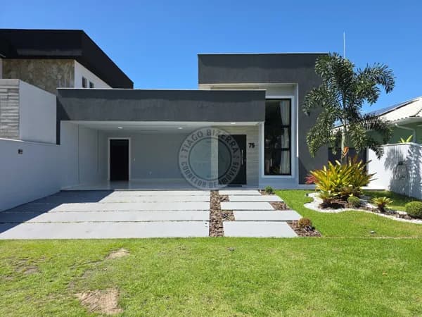 Casa Moderna com 3 Suítes e Lazer Completo no Condomínio Pedra de Inoã – Itaipuaçu, Maricá
