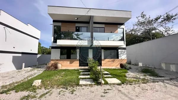Lindas casas Duplex em Inoã