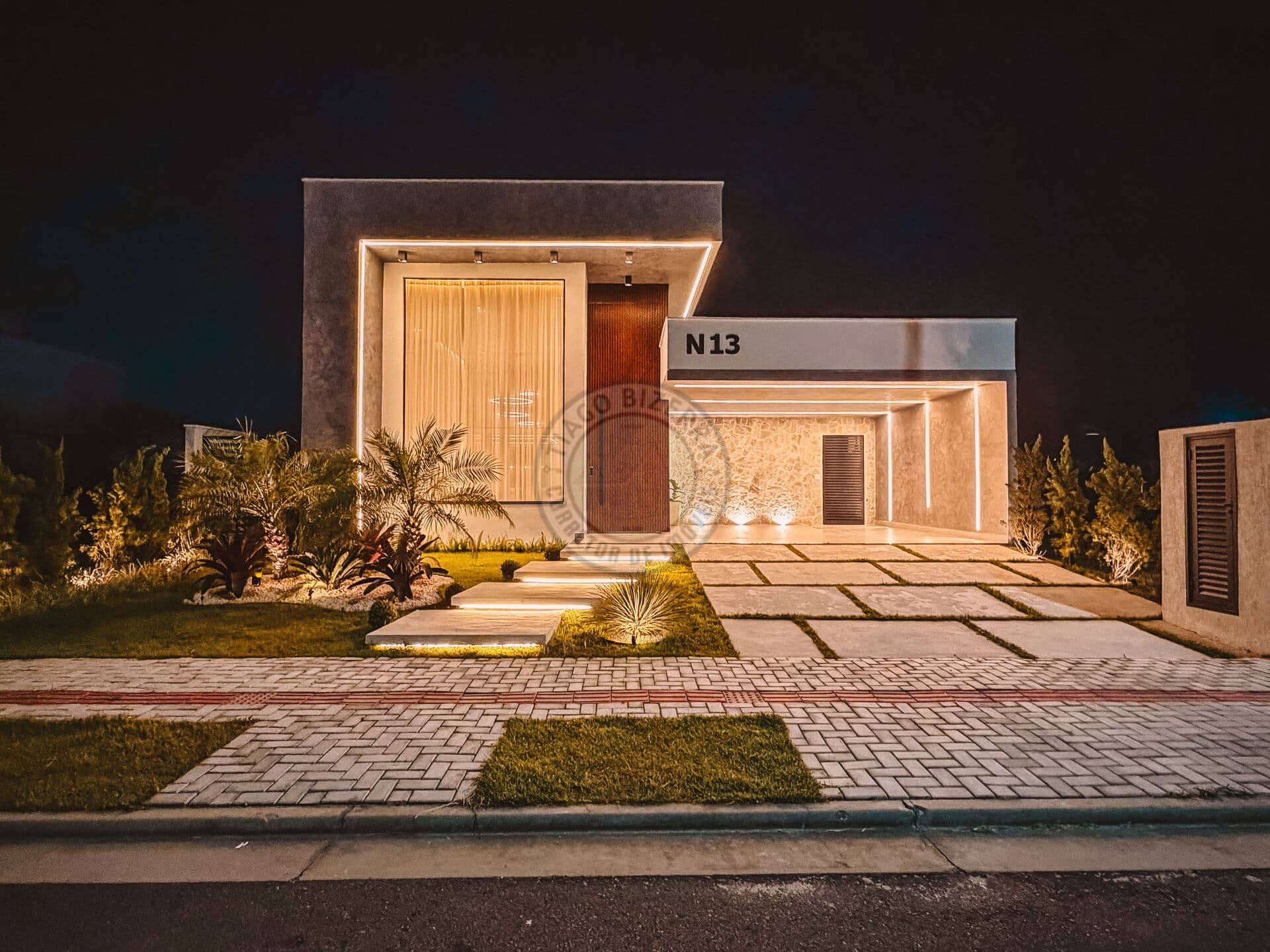 Casa de Alto Padrão à Venda no Condomínio Alphaville – Maricá