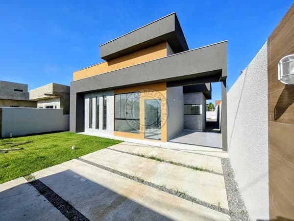 Casa Moderna à Venda em Itaipuaçu, Maricá – 3 Quartos, Piscina e Terreno de 480m² Próxima à Praia