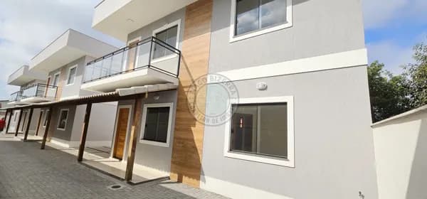 Casa Duplex em excelente localização em Itaipuaçu