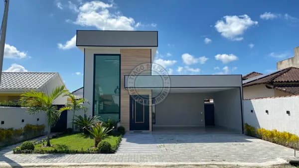 Casa de Alto Padrão em condomínio