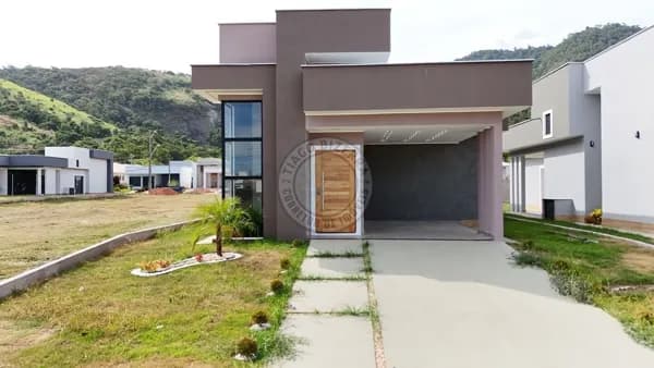 Casa no condomínio Vivere