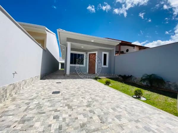 Casa próximo a praia de Itaipuaçu