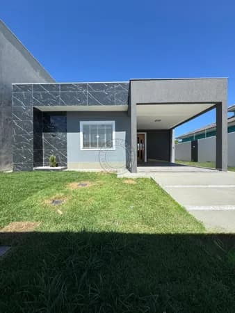 Casa à Venda em Itaipuaçu – Jardim Atlântico Central | 3 Quartos | Amplo Terreno