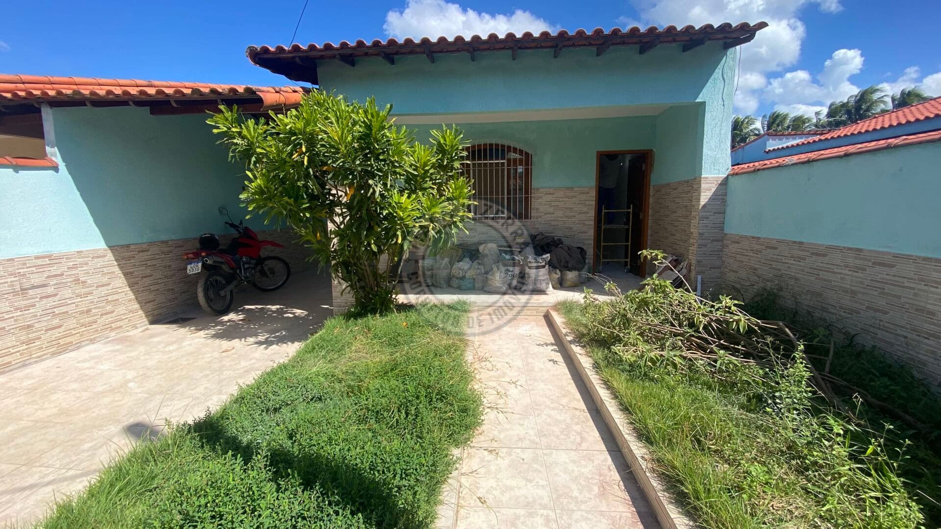 Casa comercial/Residencial no centro