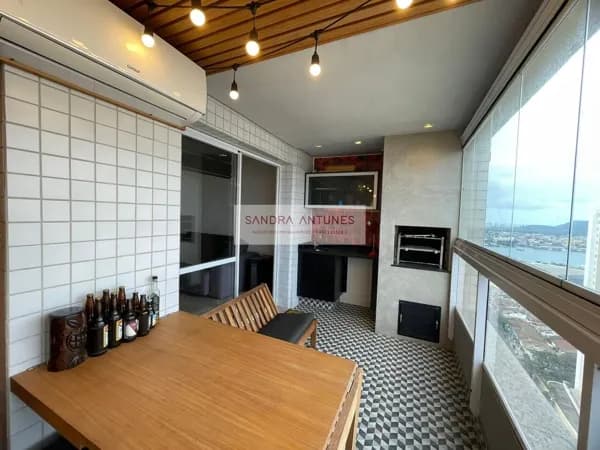 Apartamento em Ponta da Praia, Santos/SP