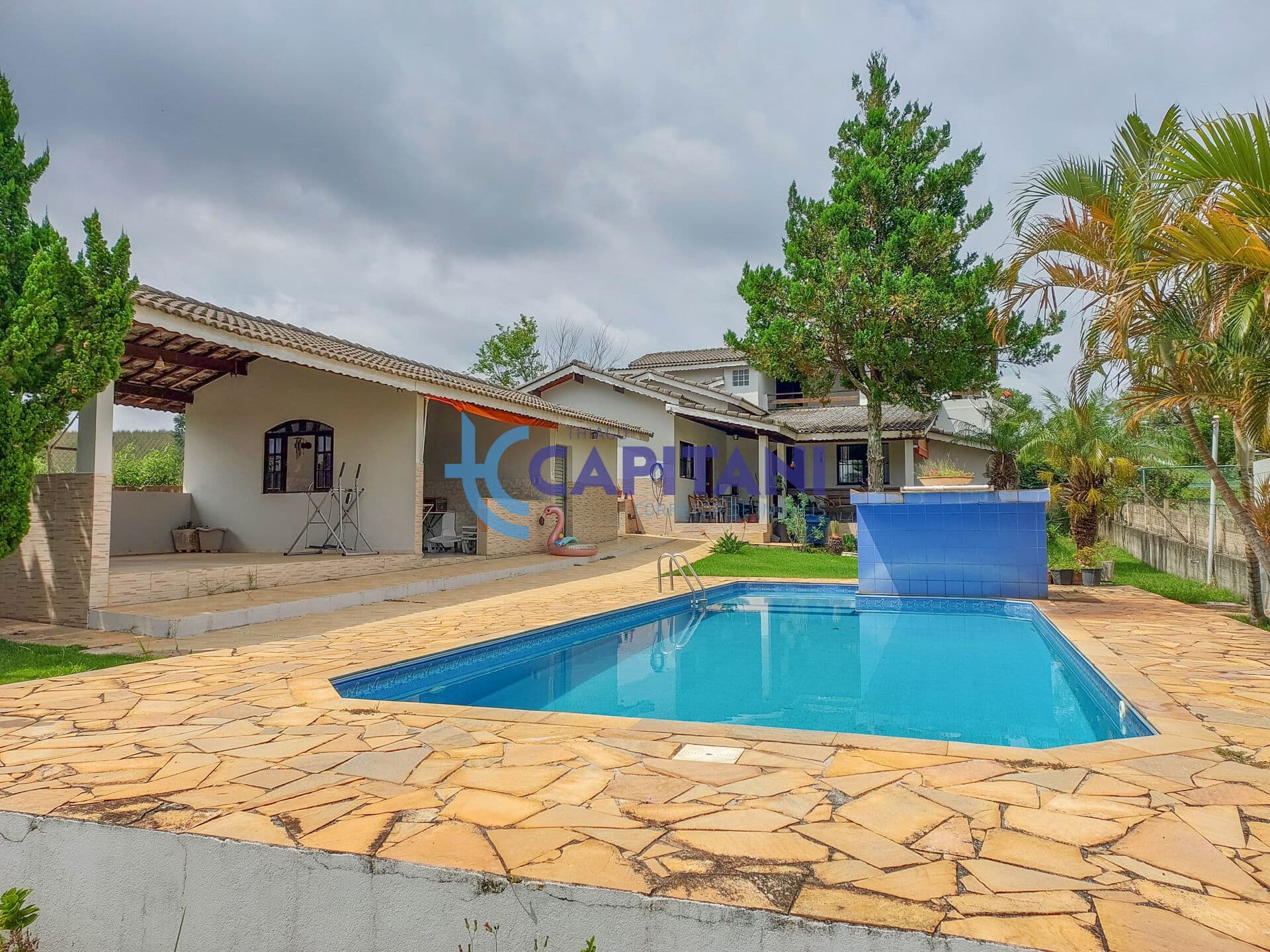 Chácara c/ 7 dormitórios - 348m² - Condomínio Portal das Rosas, Atibaia/SP