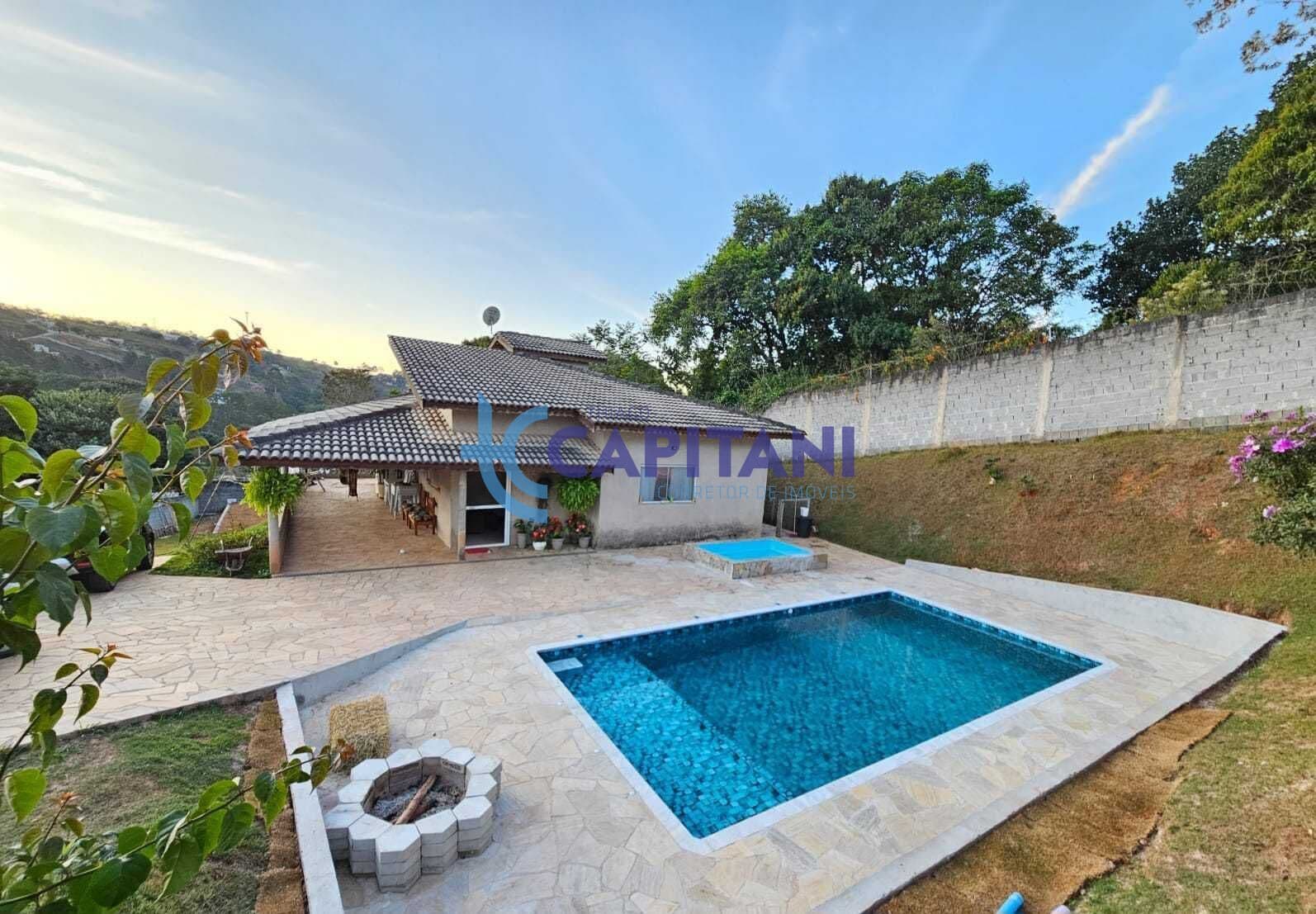 OPORTUNIDADE! Chácara c/ 200m² - 4 dormitórios Jd Brasil Atibaia
