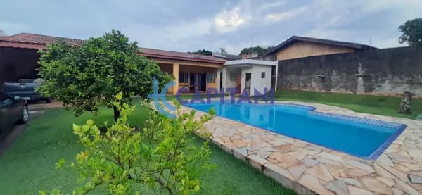 Chácara a venda c/ 220 m² a 5 minutos do Centro de Atibaia