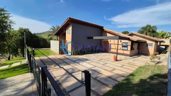 Casa de Condomínio em Atibaia - Condomínio Portal das Rosas