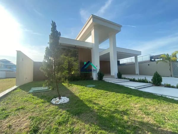 Casa de Alto Padrão em Rio das Ostras/RJ