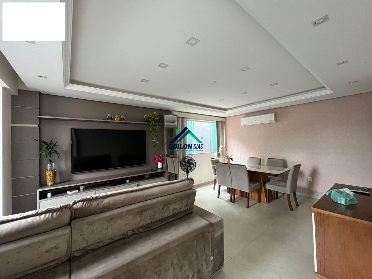 Maravilhoso Apartamento com área externa em Costa Azul, Rio das Ostras/RJ