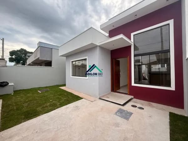 Moderna Casa Linear Independente no Residencial Rio das Ostras