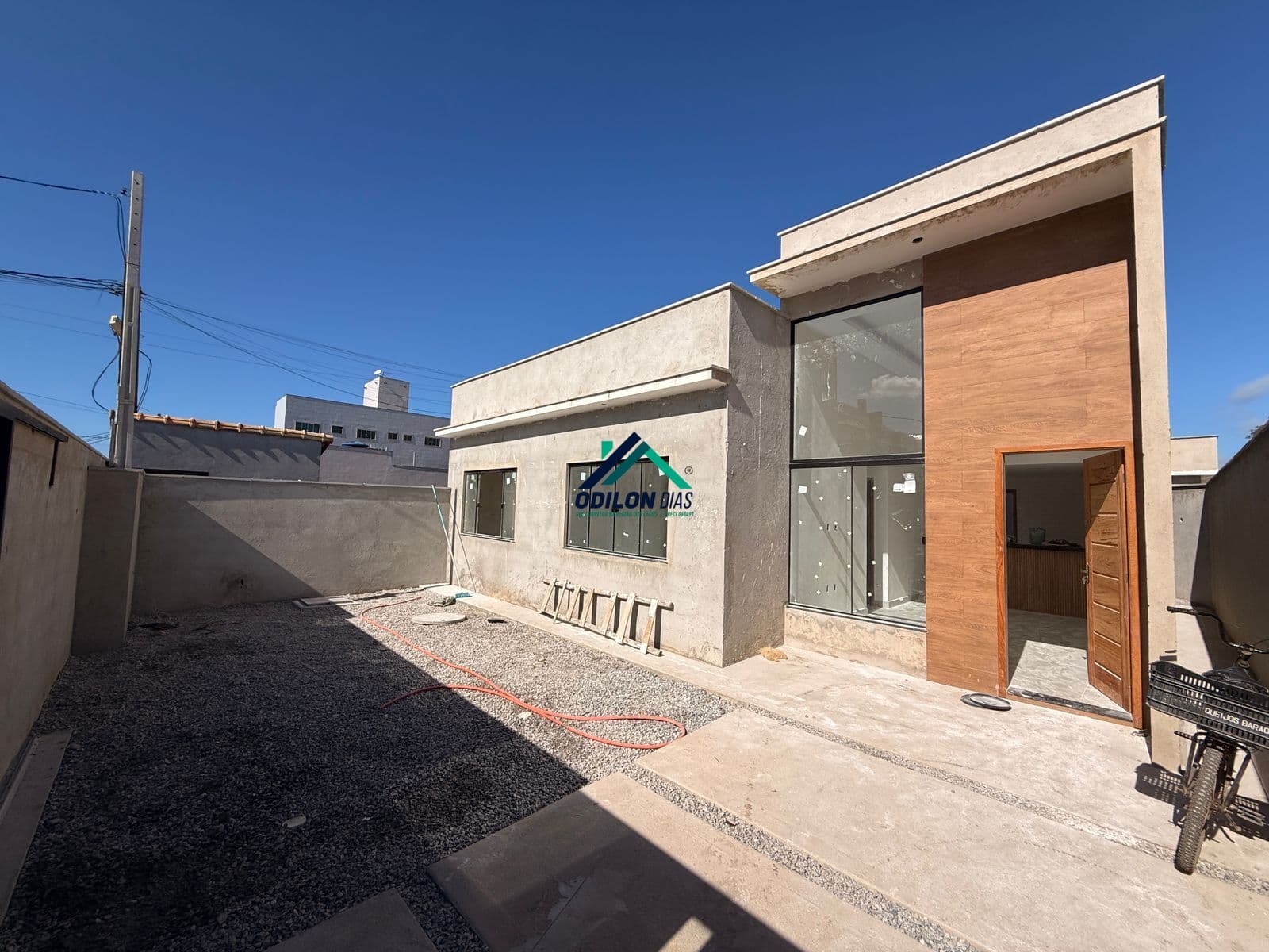 Casas Lineares Novas no Enseada das Gaivotas