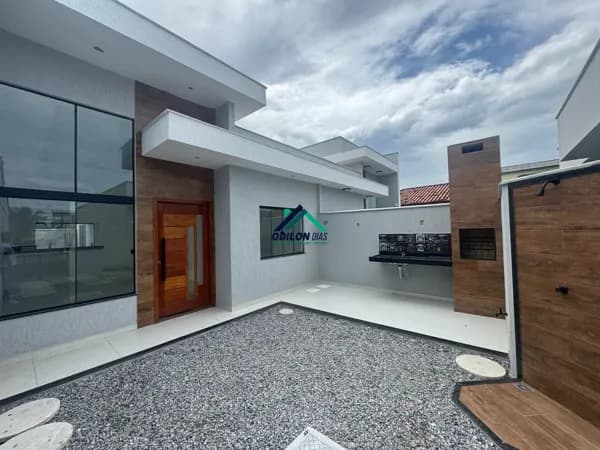 Casas Lineares Novas Independentes