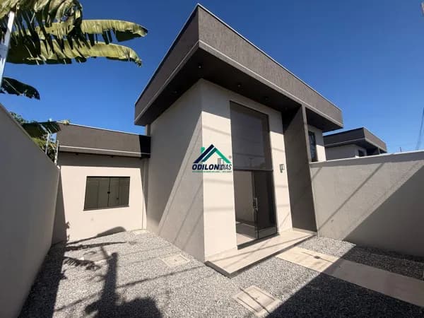 Casa Linear Nova no Jardim Mariléa
