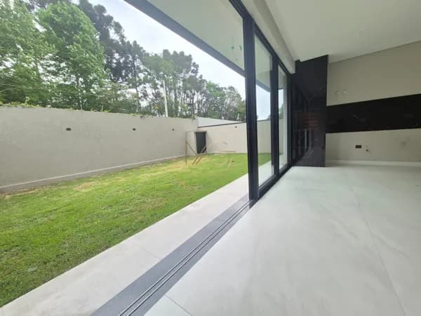 Sobrado Alto Padrão com Mobília
